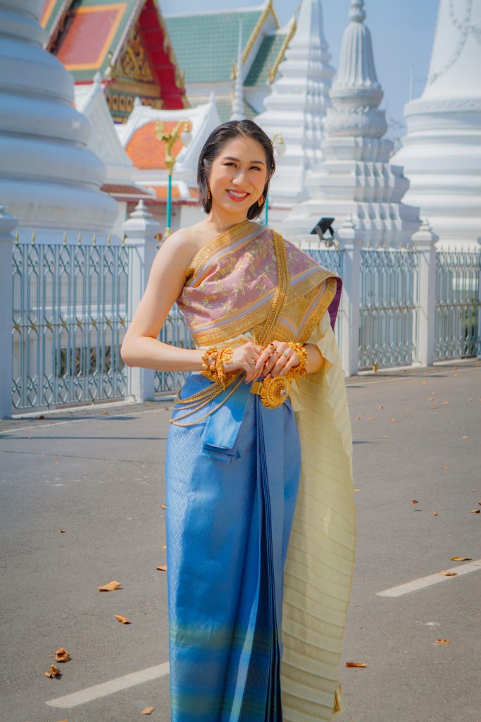Thai Style Studio 1984 สร้างแรงบันดาลใจไปวัด กับชุดไทยหลากสี colorful 51
