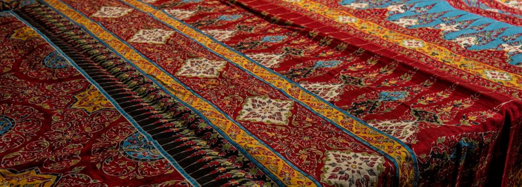 Thai Style Studio 1984 ผ้าลายอย่าง / ผ้าลายอย่าง...แต่งกายอย่างอยุธยา 35