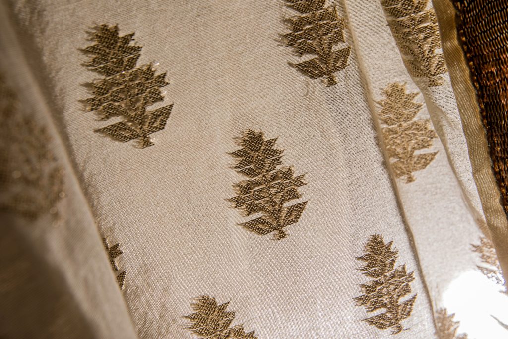 Thai Style Studio 1984 Thai royal court gown 11