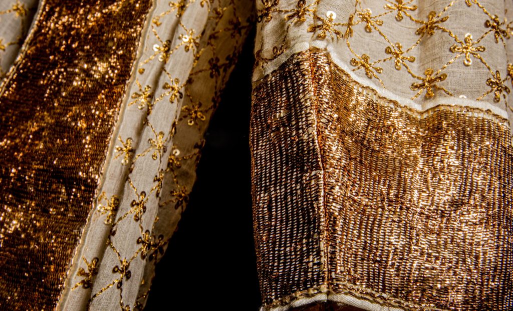 Thai Style Studio 1984 Thai royal court gown 17