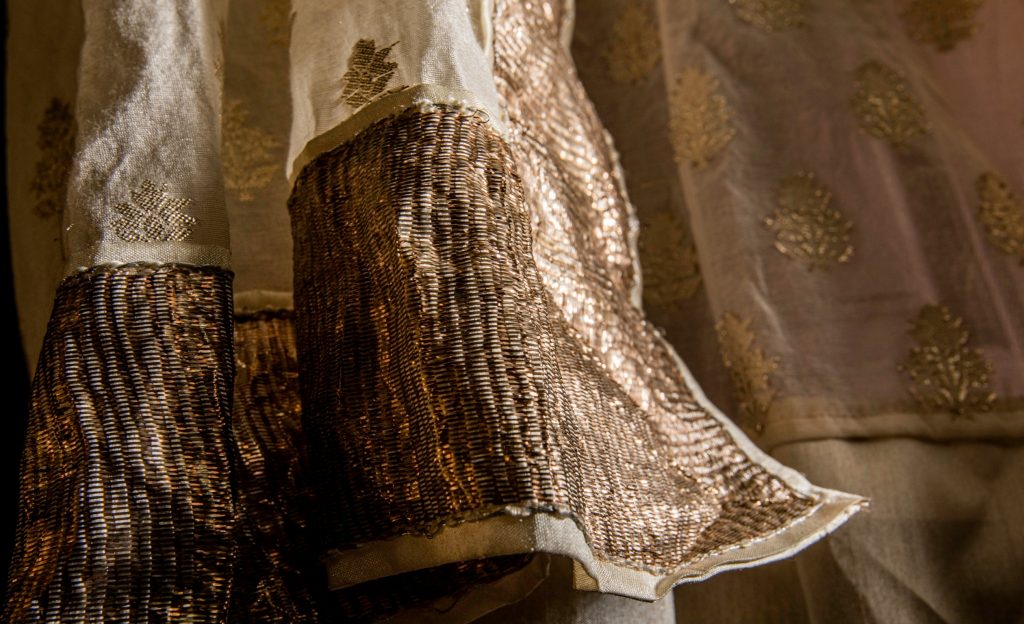 Thai Style Studio 1984 Thai royal court gown 19