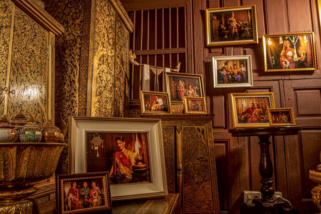 Thai Style Studio 1984 Picture Frames 53