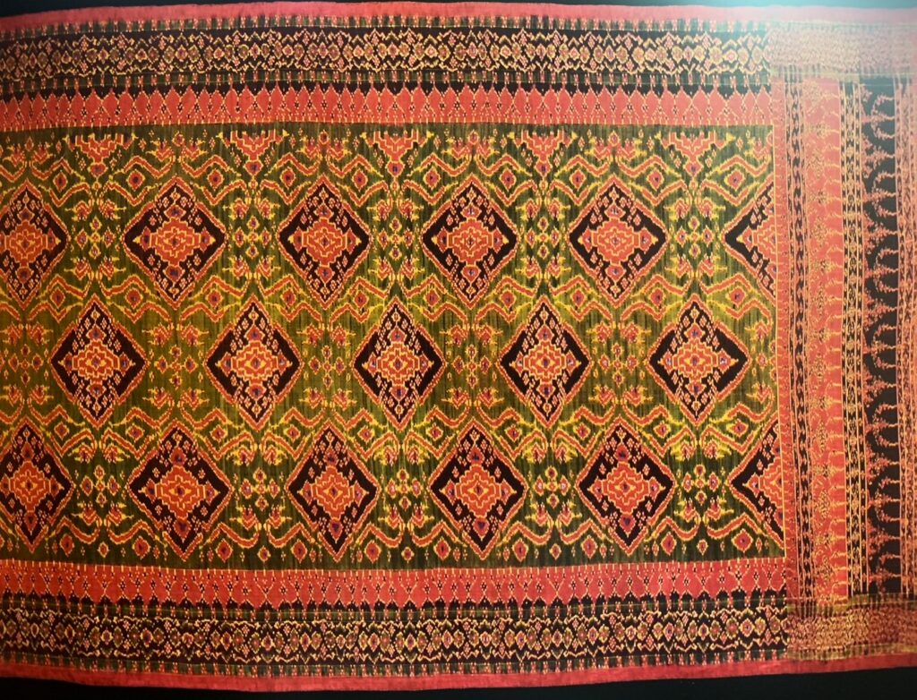 Thai Style Studio 1984 "Som Pak Poom Chintz: The Elegance of Handcrafted Artistry 13