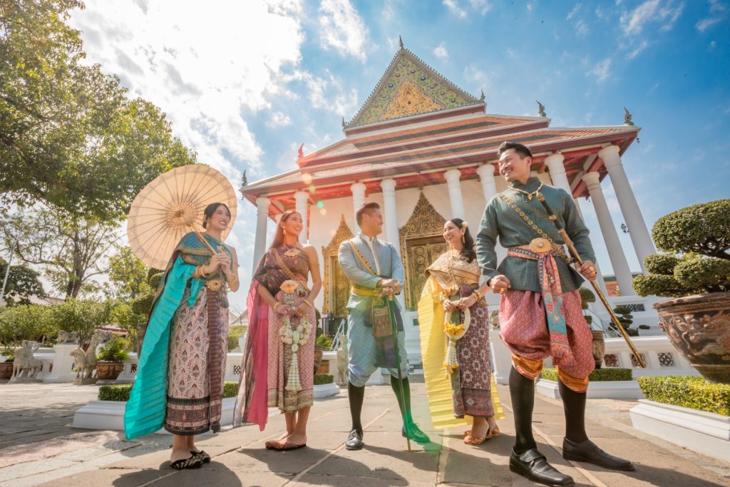 Thai Style Studio 1984 เช่าชุดไทยใจกลางเมืองกรุงเทพ 27