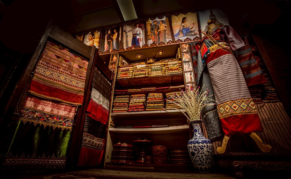 Thai Style Studio 1984 Thai photo-shooting Indoor Experience 17