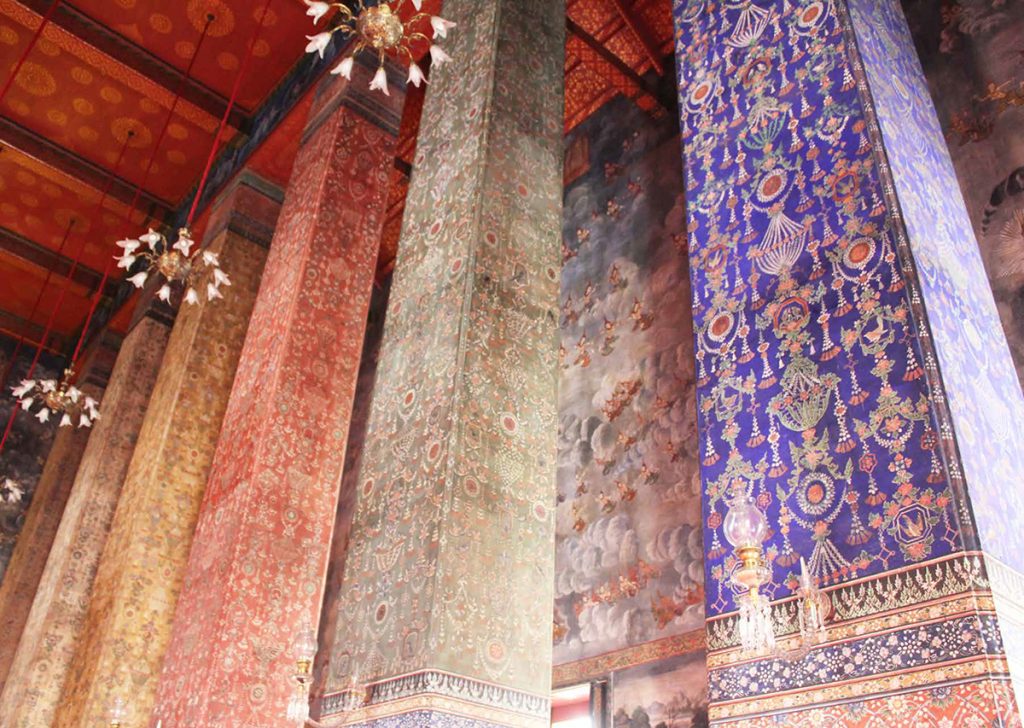 Thai Style Studio 1984 เครื่องแขวนไทยโบราณ – ศิลปะลอยลมที่งดงามเหนือกาลเวลา 9