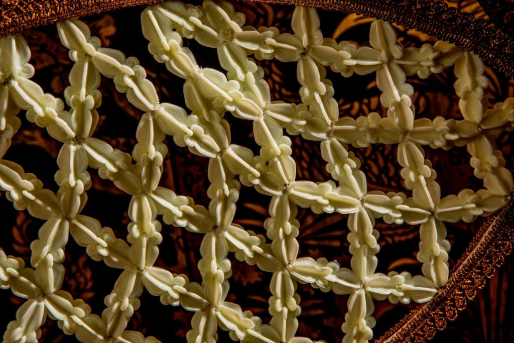 Thai Style Studio 1984 เครื่องแขวนไทยโบราณ – ศิลปะลอยลมที่งดงามเหนือกาลเวลา 15