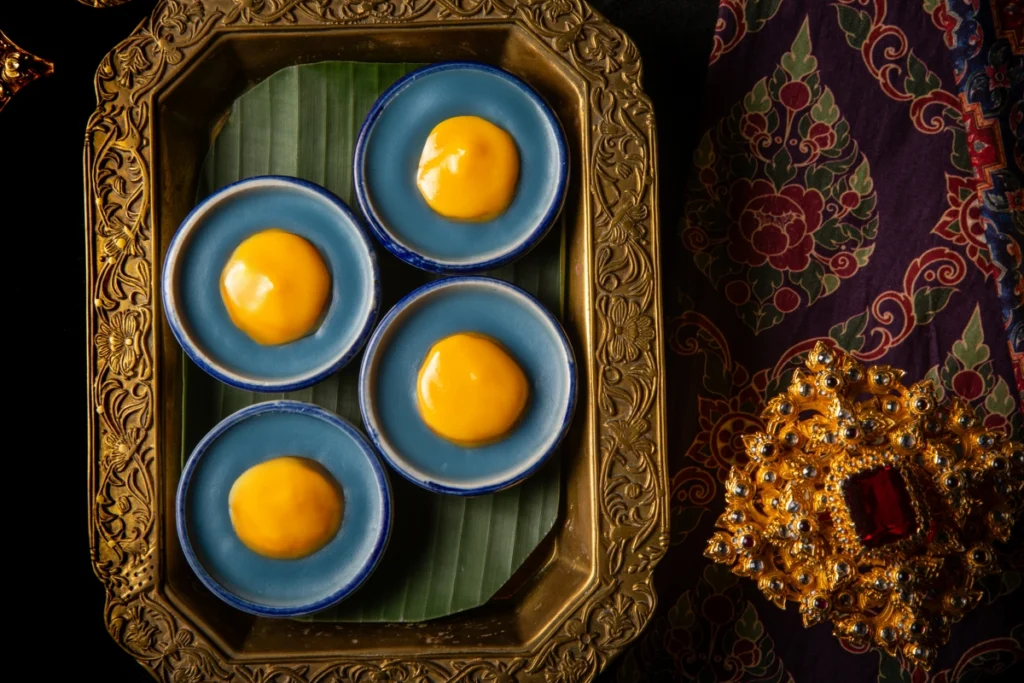 Thai Style Studio 1984 ขนมไทยโบราณ เรื่องเล่าและเสน่ห์ที่ซ่อนอยู่ในแต่ละคำ 20 Thai Style Studio 1984 ขนมไทยโบราณ เรื่องเล่าและเสน่ห์ที่ซ่อนอยู่ในแต่ละคำ 19