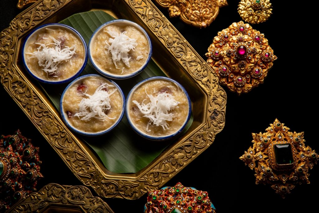 Thai Style Studio 1984 ขนมไทยโบราณ เรื่องเล่าและเสน่ห์ที่ซ่อนอยู่ในแต่ละคำ 24 Thai Style Studio 1984 ขนมไทยโบราณ เรื่องเล่าและเสน่ห์ที่ซ่อนอยู่ในแต่ละคำ 23
