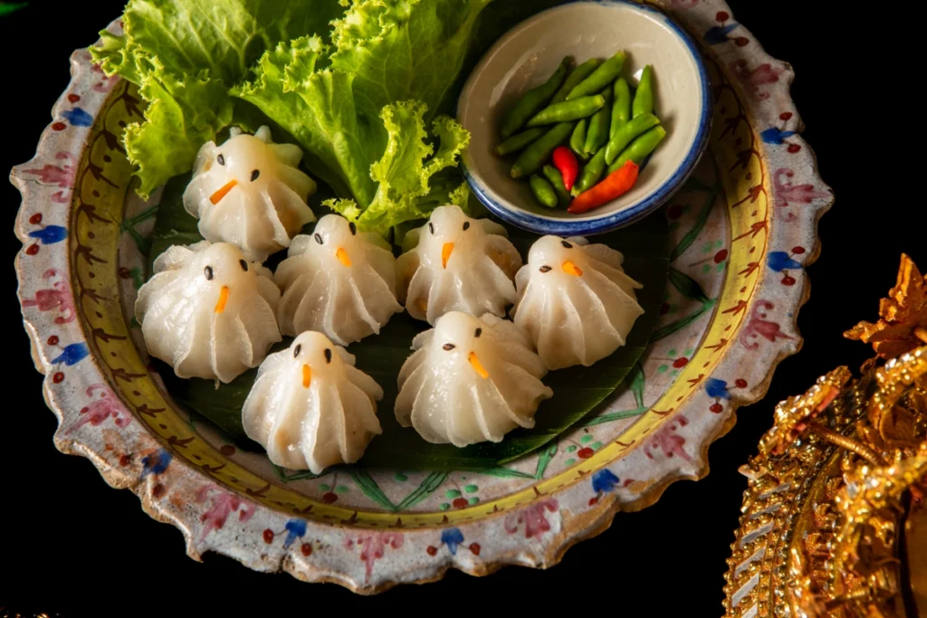 Thai Style Studio 1984 ขนมไทยโบราณ เรื่องเล่าและเสน่ห์ที่ซ่อนอยู่ในแต่ละคำ 36 Thai Style Studio 1984 ขนมไทยโบราณ เรื่องเล่าและเสน่ห์ที่ซ่อนอยู่ในแต่ละคำ 35